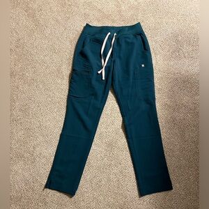 Figs Yola xs scrub pant